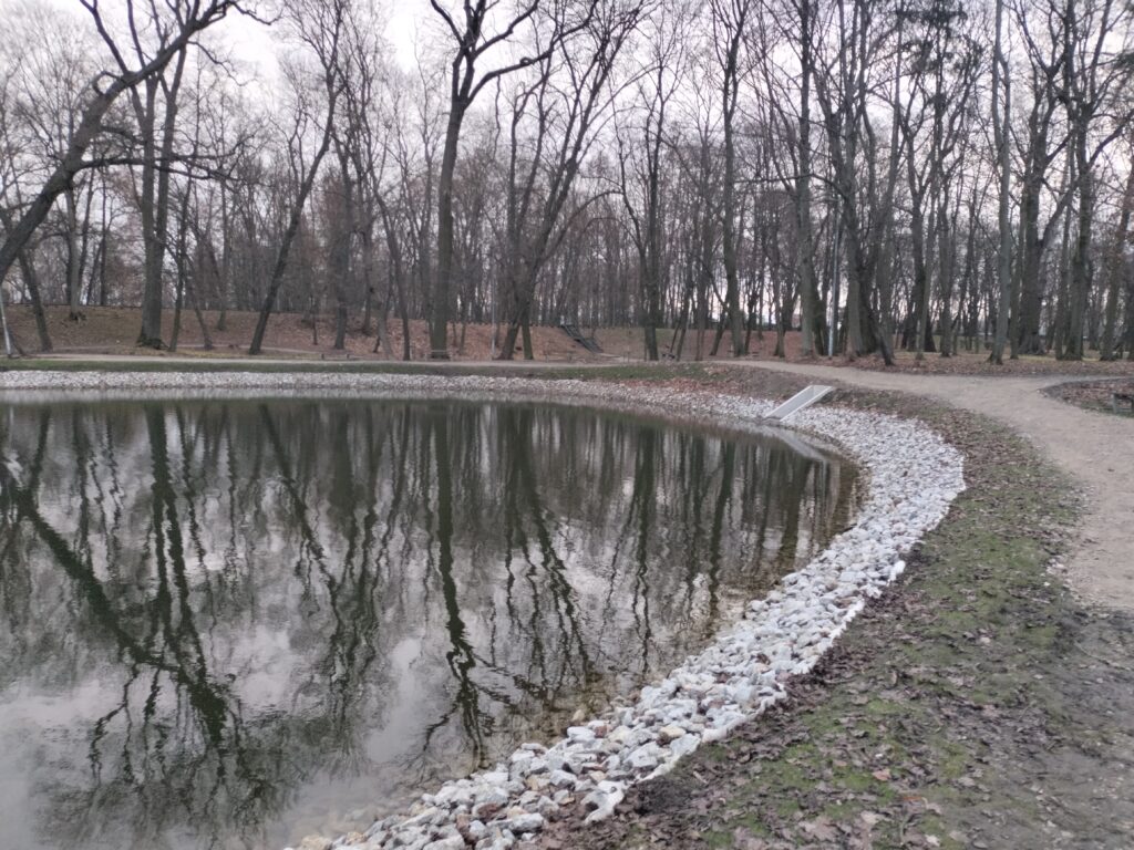 Stawy w Parku Miejskim im. Generała Władysława Andersa